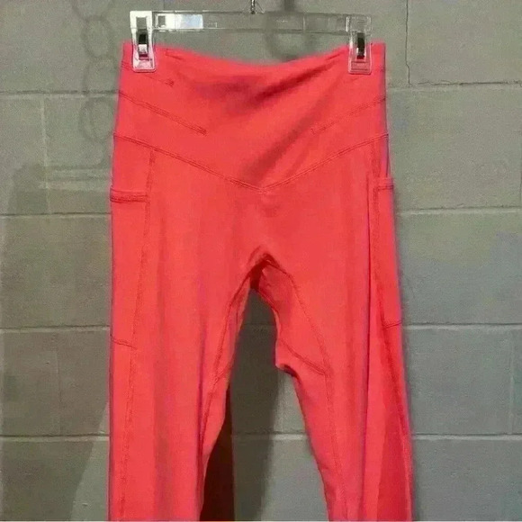 Free People Movement Flare‎ Leggings XSMALL Coral Athletic Athleisure *Flaw - Picture 4 of 9